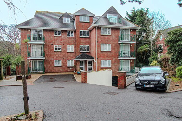 2 Bedroom Flat To Rent In Exeter Park Road, Bournemouth, BH2