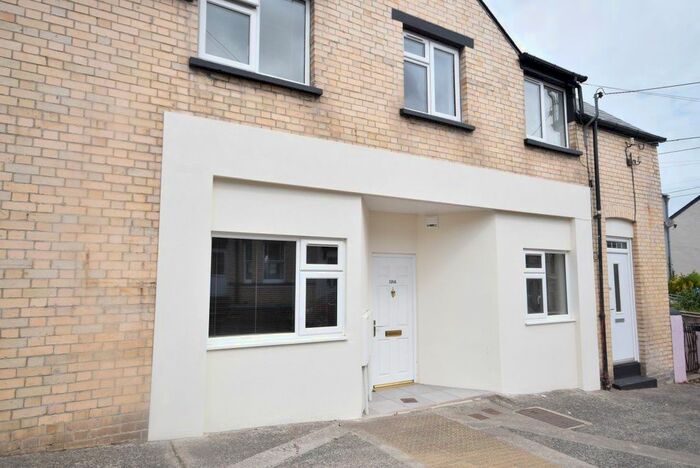 1 Bedroom Flat To Rent In Clovelly Road, Bideford, EX39