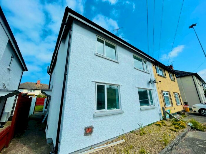 1 Bedroom Apartment To Rent In Margam Road, Mynachdy, Cardiff, CF14