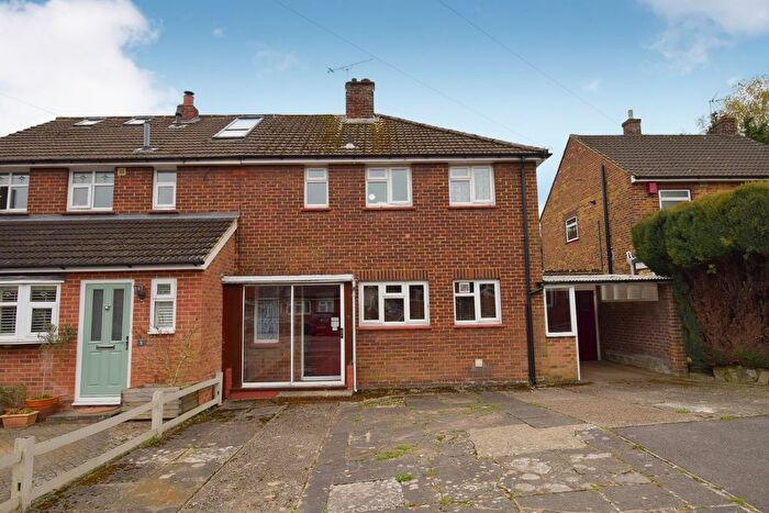 3 Bedroom Semi-Detached House For Sale In Nightingale Road, Kemsing, TN15