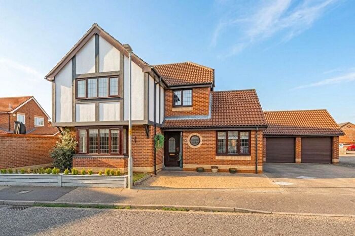 4 Bedroom Detached House To Rent In Winners Walk, Drayton, NR8