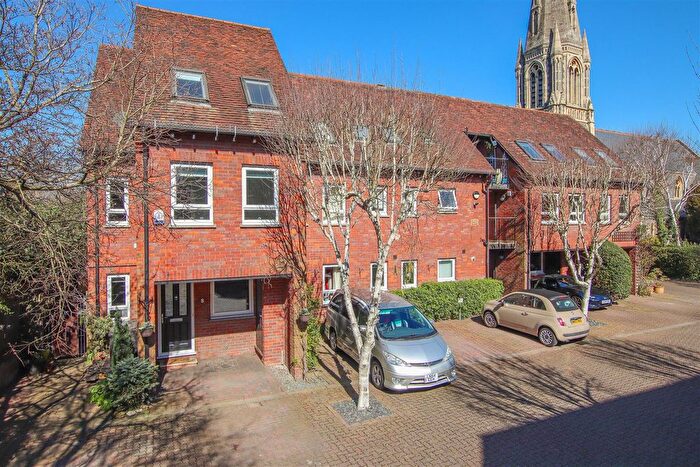 4 Bedroom End Terrace House For Sale In Bridges Court, St. Andrew Street, Hertford, SG14