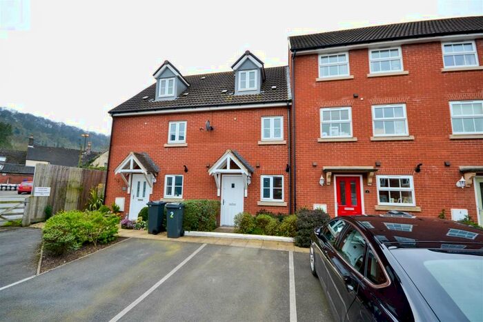 3 Bedroom Terraced House To Rent In Legion Close, Dursley, GL11