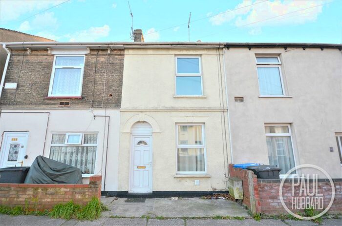 3 Bedroom Terraced House To Rent In Raglan Street, Lowestoft, Suffolk NR32