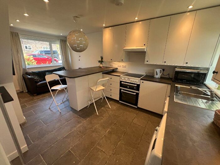 5 Bedroom House To Rent In Leahurst Crescent, Harborne, Birmingham, West Midlands, B17