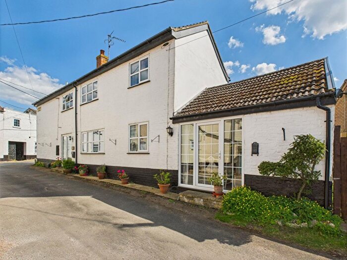 4 Bedroom Detached House For Sale In High Street, Hilgay, Downham Market, PE38