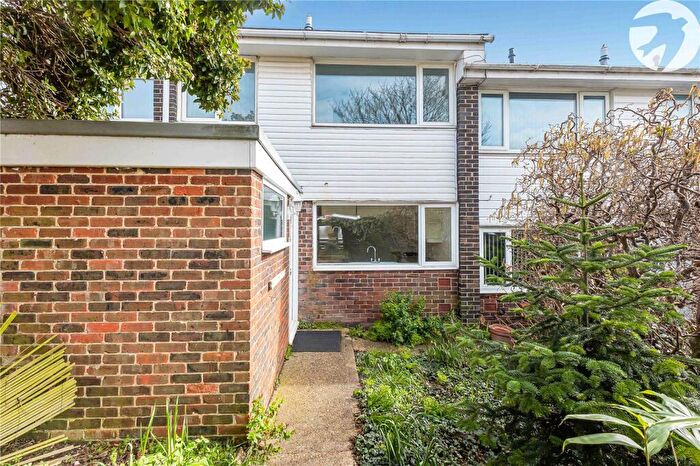 3 Bedroom Terraced House For Sale In River Drive, Rochester, Kent, ME2