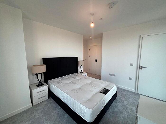 2 Bedroom Apartment To Rent In Victoria House, Great Ancoats Street, M4