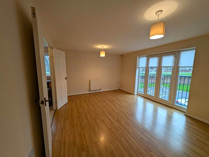 2 Bedroom Apartment To Rent In Davenham Court, Liverpool, L15