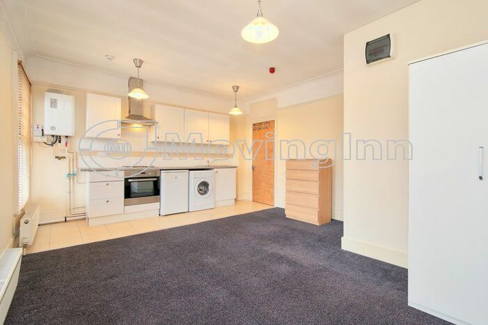 Studio To Rent In Tierney Road, Streatham Hill, SW2