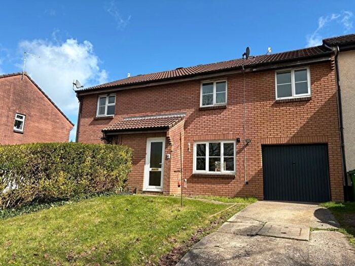 3 Bedroom Semi Detached House For Sale In Hazelwood Close, Honiton, EX14