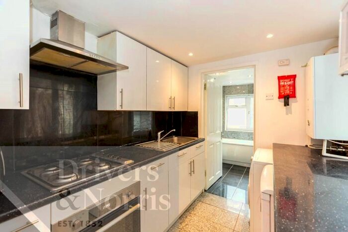 4 Bedroom Terraced House To Rent In Mitford Road, Archway, London, N19