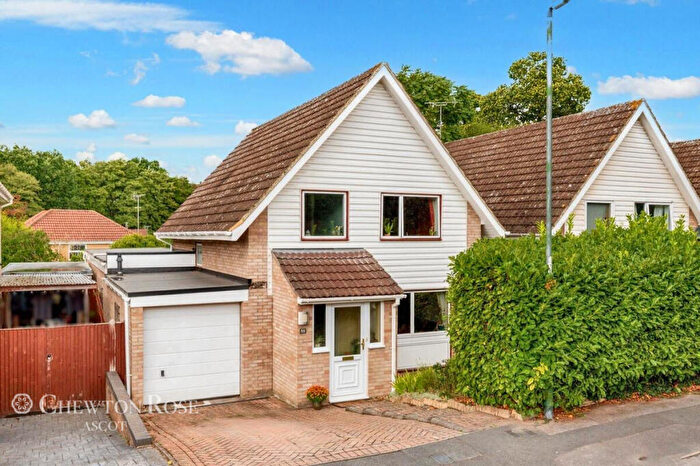 4 Bedroom Detached House For Sale In Sutherland Chase, Ascot, SL5