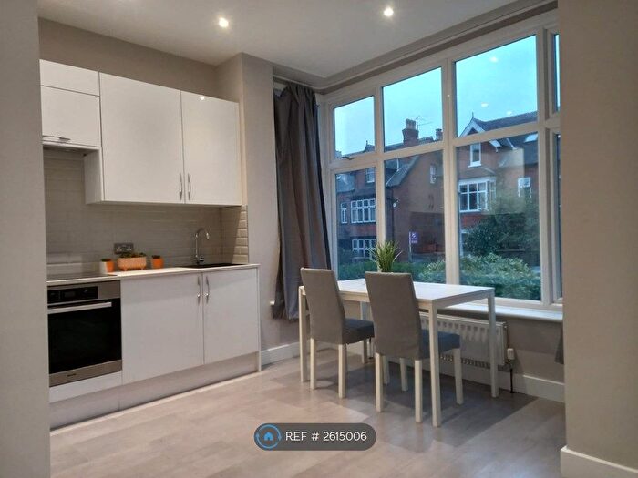 1 Bedroom Flat To Rent In Mansfield Road, Reading, RG1