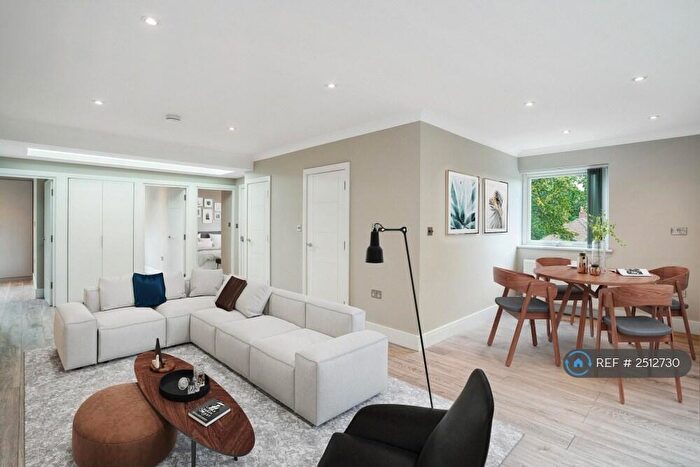 3 Bedroom Flat To Rent In Uxbridge Road, Stanmore, HA7