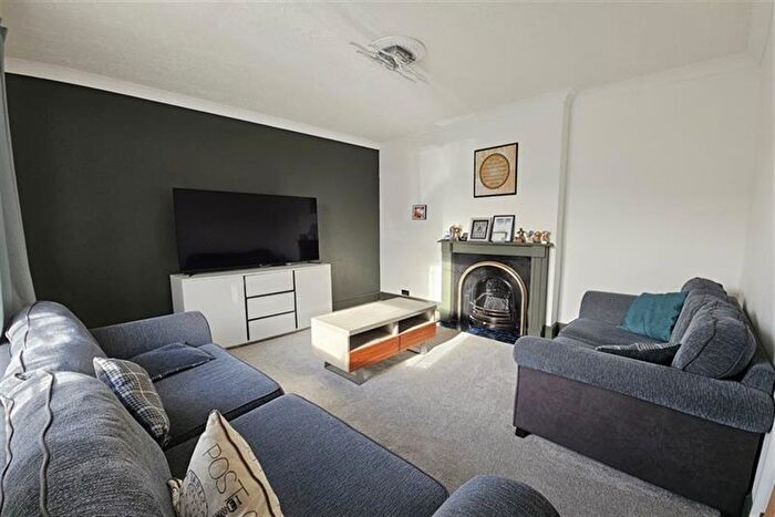 3 Bedroom Semi-detached House For Sale In Manor Street, Braintree, CM7