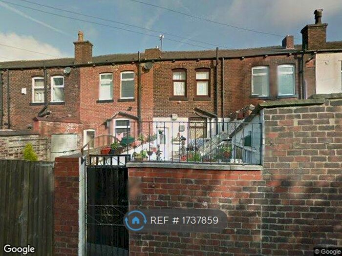 3 Bedroom Terraced House To Rent In Radcliffe, Radcliffe, M26