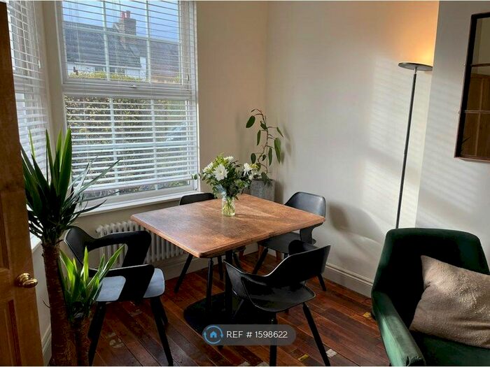 2 Bedroom Terraced House To Rent In Lessingham Avenue, London, SW17