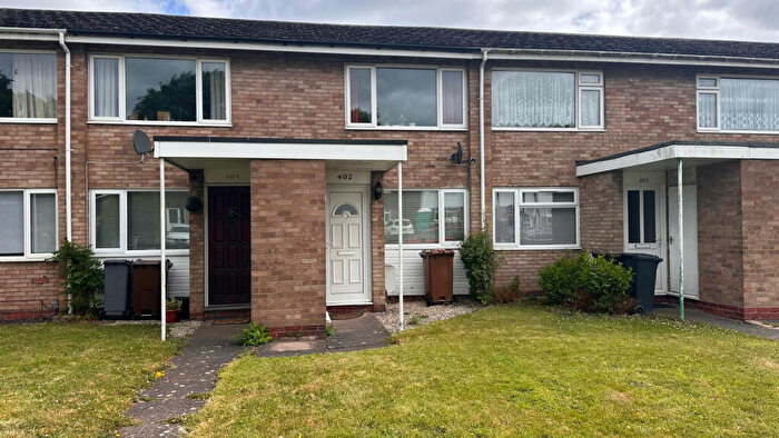 2 Bedroom Maisonette To Rent In Rowood Drive, Solihull, B92