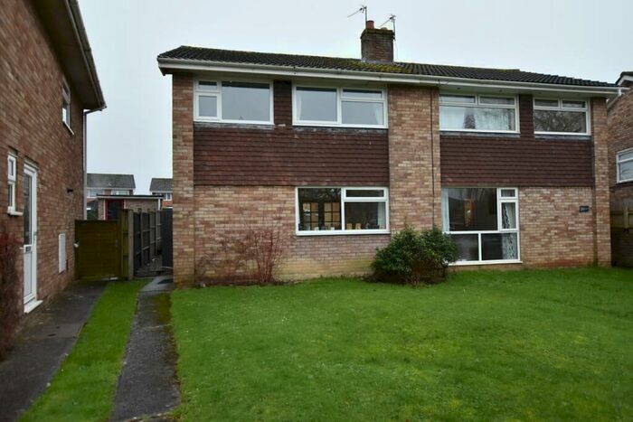 3 Bedroom Semi-Detached House To Rent In Greenslade Gardens, Nailsea, Bristol, BS48