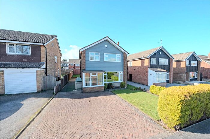 3 Bedroom Detached House For Sale In Linton Road, Leeds, LS17