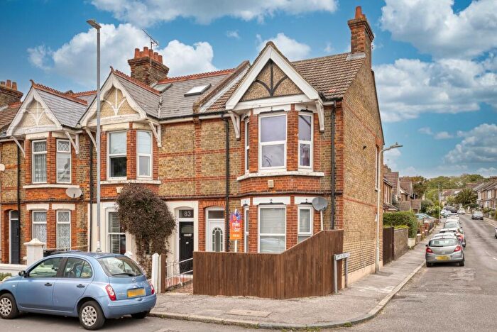 3 Bedroom Semi-Detached House For Sale In St. Lukes Avenue, Ramsgate, CT11