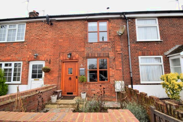 2 Bedroom Terraced House For Sale In The Heath, Breachwood Green, Hitchin SG4