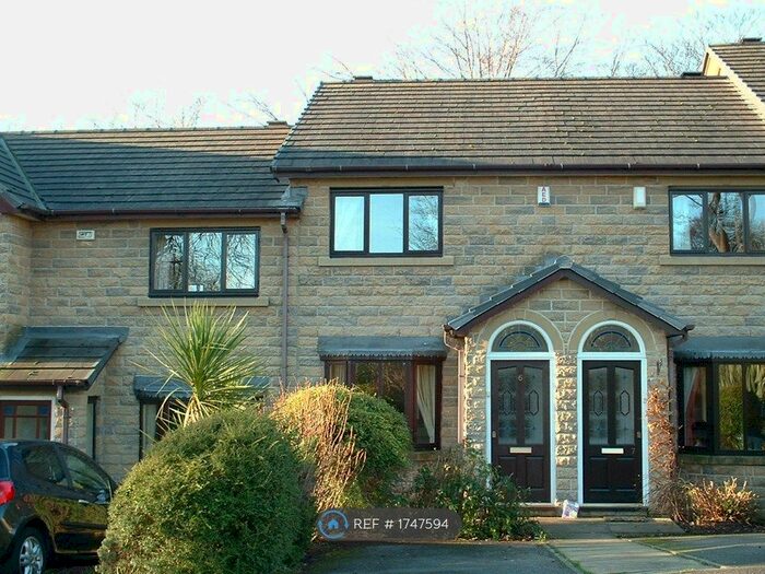 2 Bedroom Terraced House To Rent In Green Bank, Cleckheaton, BD19