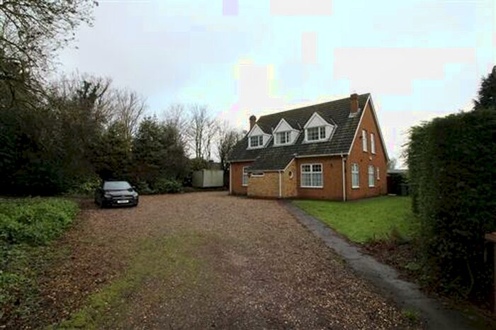 4 Bedroom House To Rent In Main Road, Thorngumbald, East Yorkshire, HU12