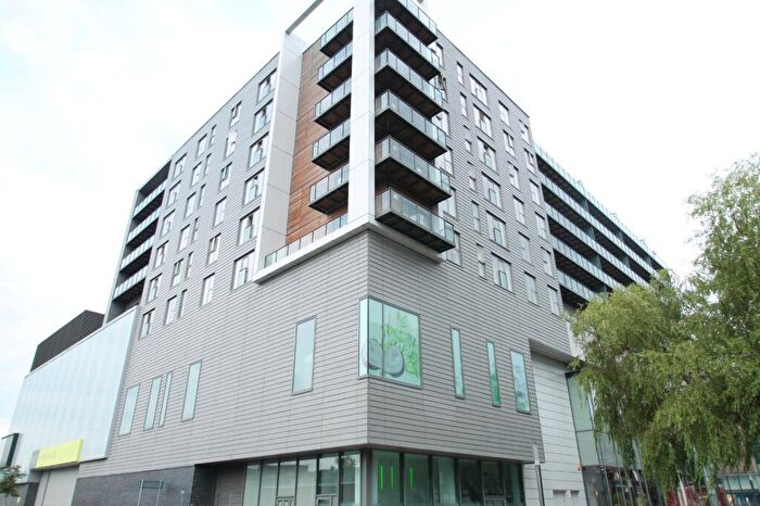1 Bedroom Apartment For Sale In St. Johns Gardens, Bury, Greater Manchester, BL9
