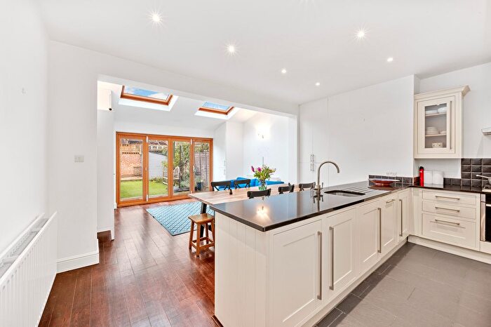 4 Bedroom Property To Rent In Wolseley Avenue, London, SW19