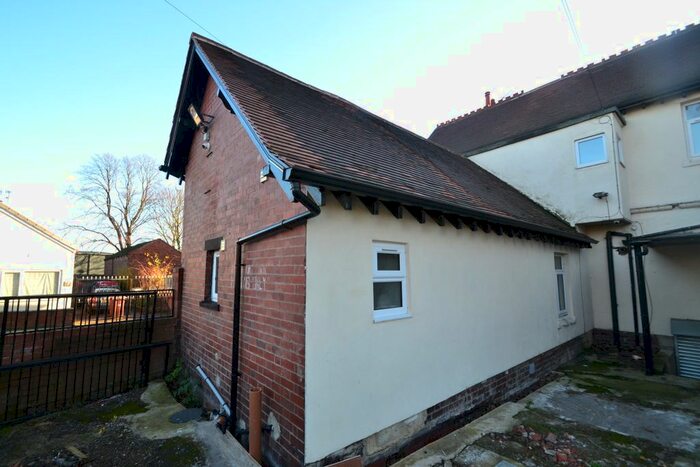 1 Bedroom Flat To Rent In Little Lane, South Elmsall, Pontefract, WF9