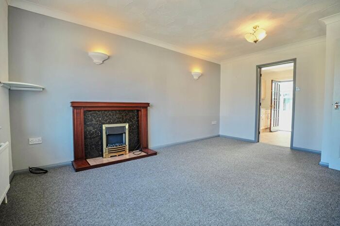 2 Bedroom Detached Bungalow For Sale In Hamilton Close, North Walsham, NR28