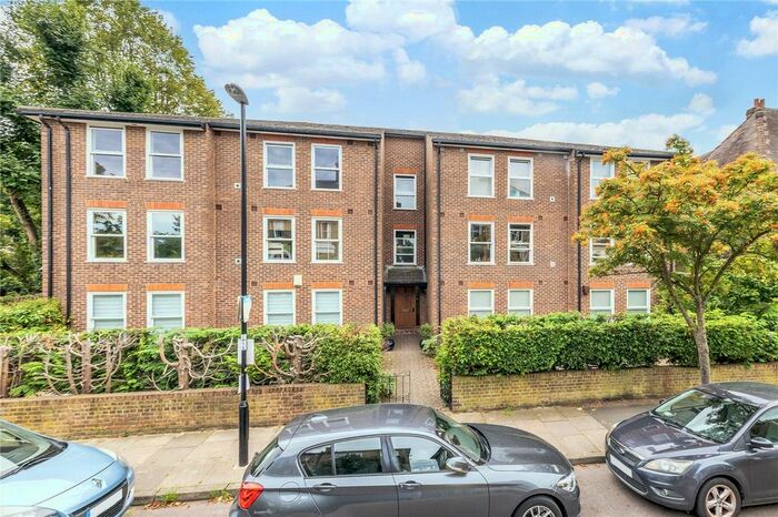 2 Bedroom Flat To Rent In Cranfield Road, London, SE4