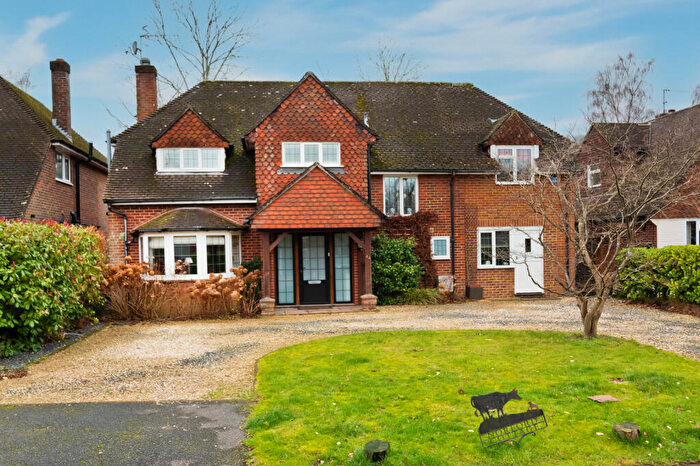 4 Bedroom Detached House To Rent In Linersh Wood Close, Bramley, Guildford, Surrey, GU5
