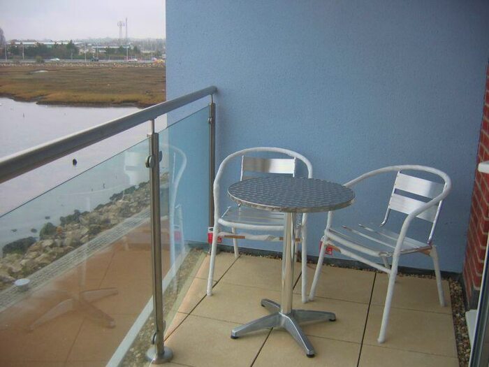 2 Bedroom Flat To Rent In Luxury Fully Furnished Apartment - Lifeboat Quay, Poole - &#; Pcm - Fully Furnished, BH15