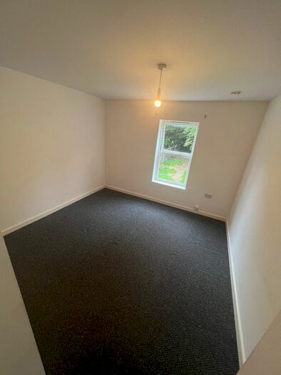 1 Bedroom Studio To Rent In Eastern Road, Romford, RM1