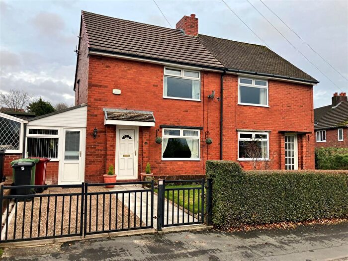 2 Bedroom Semi-Detached House For Sale In Gloucester Avenue, Horwich, Bolton, BL6