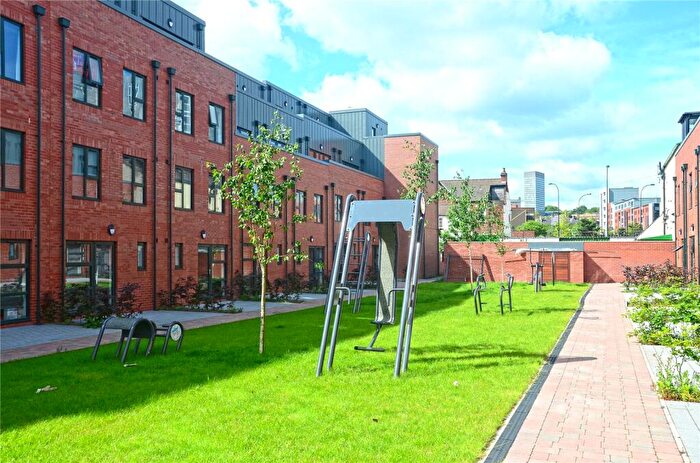 1 Bedroom Flat To Rent In Dun Street, Sheffield, Uk, S3