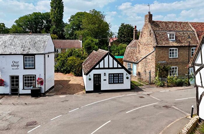 1 Bedroom Detached Bungalow For Sale In The Green, Houghton, Huntingdon, PE28