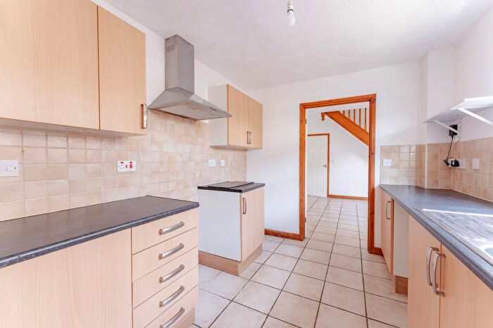 3 Bedroom End Of Terrace House For Sale In London Road South, Lowestoft, NR33