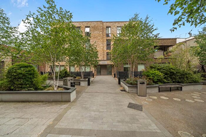 Flat For Sale In Haversham Apartments, Wyndham Road, SE5