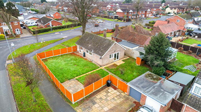 2 Bedroom Detached Bungalow For Sale In Dysart Road/Barrowby Gate In Grantham, NG31