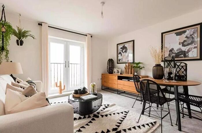2 Bedroom Apartment For Sale In Unit Cheapside Residences, Luton, LU1