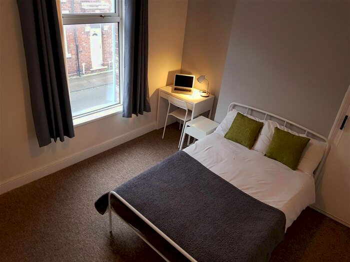 3 Bedroom Property To Rent In Percy Street, Middlesbrough, TS1