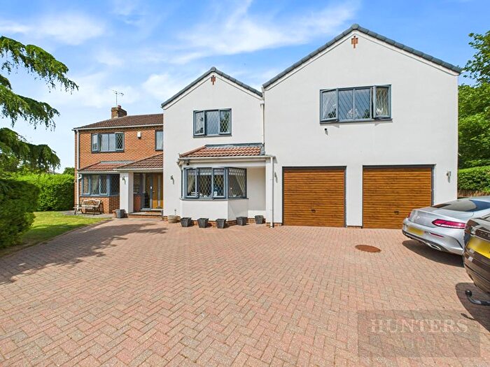 5 Bedroom Detached House For Sale In Marton Gate, Bridlington, YO16