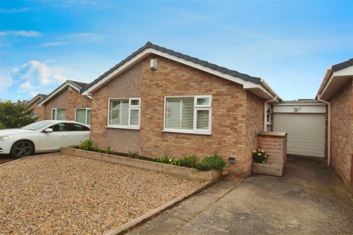 2 Bedroom Bungalow For Sale In Tynedale Close, Wylam, NE41