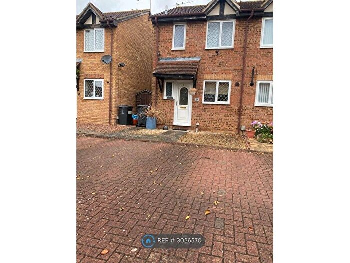 2 Bedroom End Of Terrace House To Rent In Stonybeck Close, Swindon, SN5