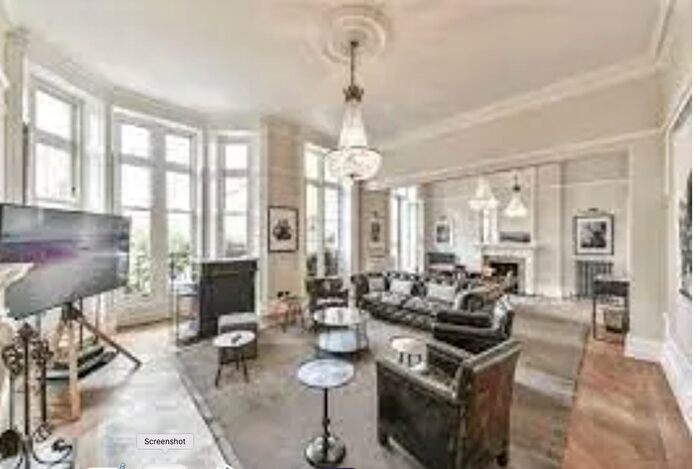 3 Bedroom Flat To Rent In North Audley Street, London, W1K