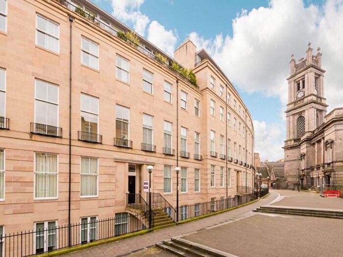 2 Bedroom Flat To Rent In St Vincent Place, New Town, City Centre, EH3